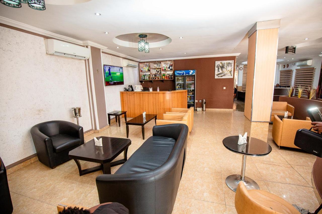 Hotel Everest Rd Congo Kinshasa Exterior foto